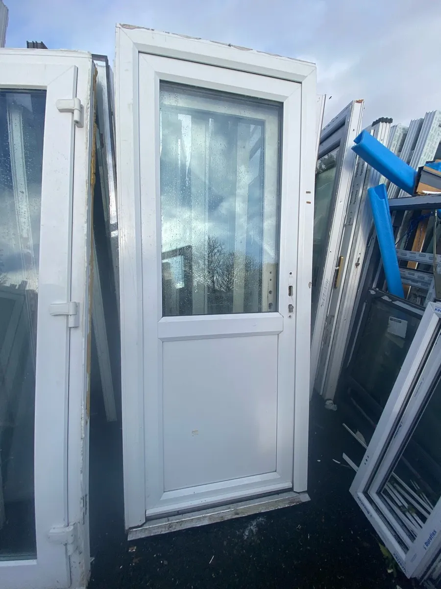 PVC door - Image 4