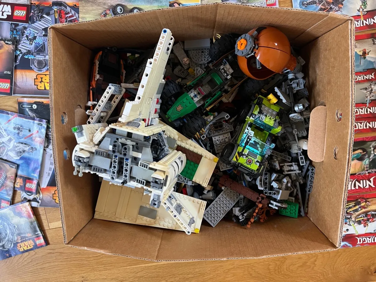 Lego bundle - Image 2