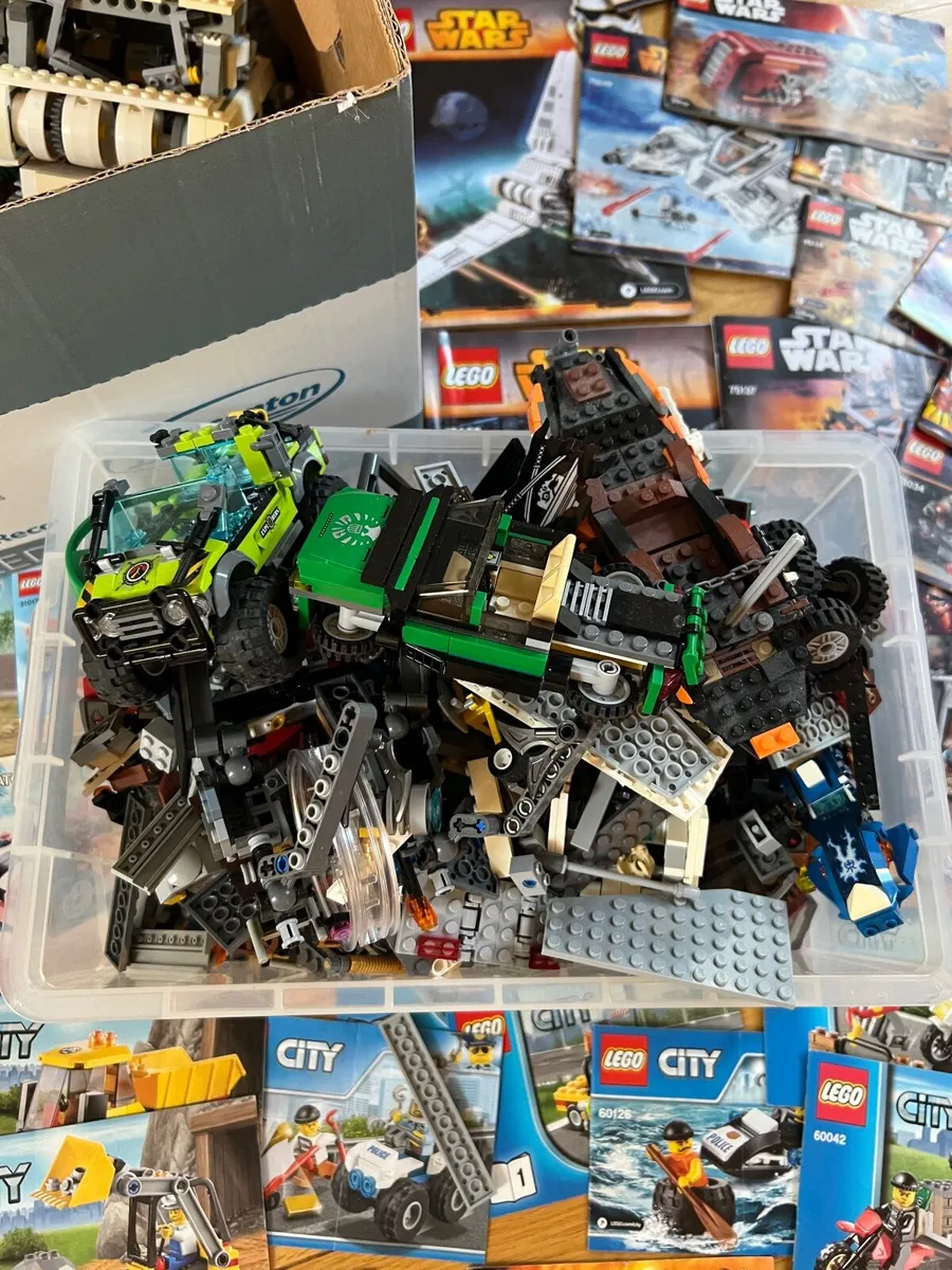 Lego bundle - Image 4