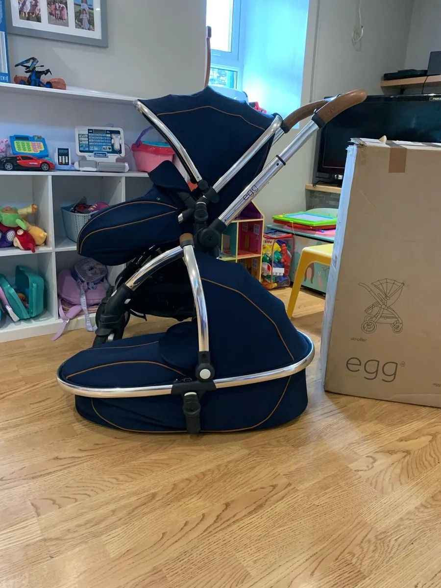 Egg Buggy & Stroller - Image 2