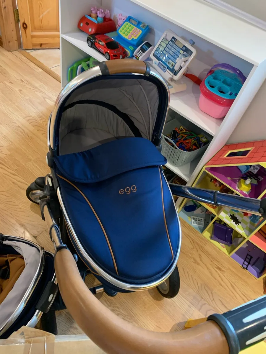 Egg Buggy & Stroller - Image 4