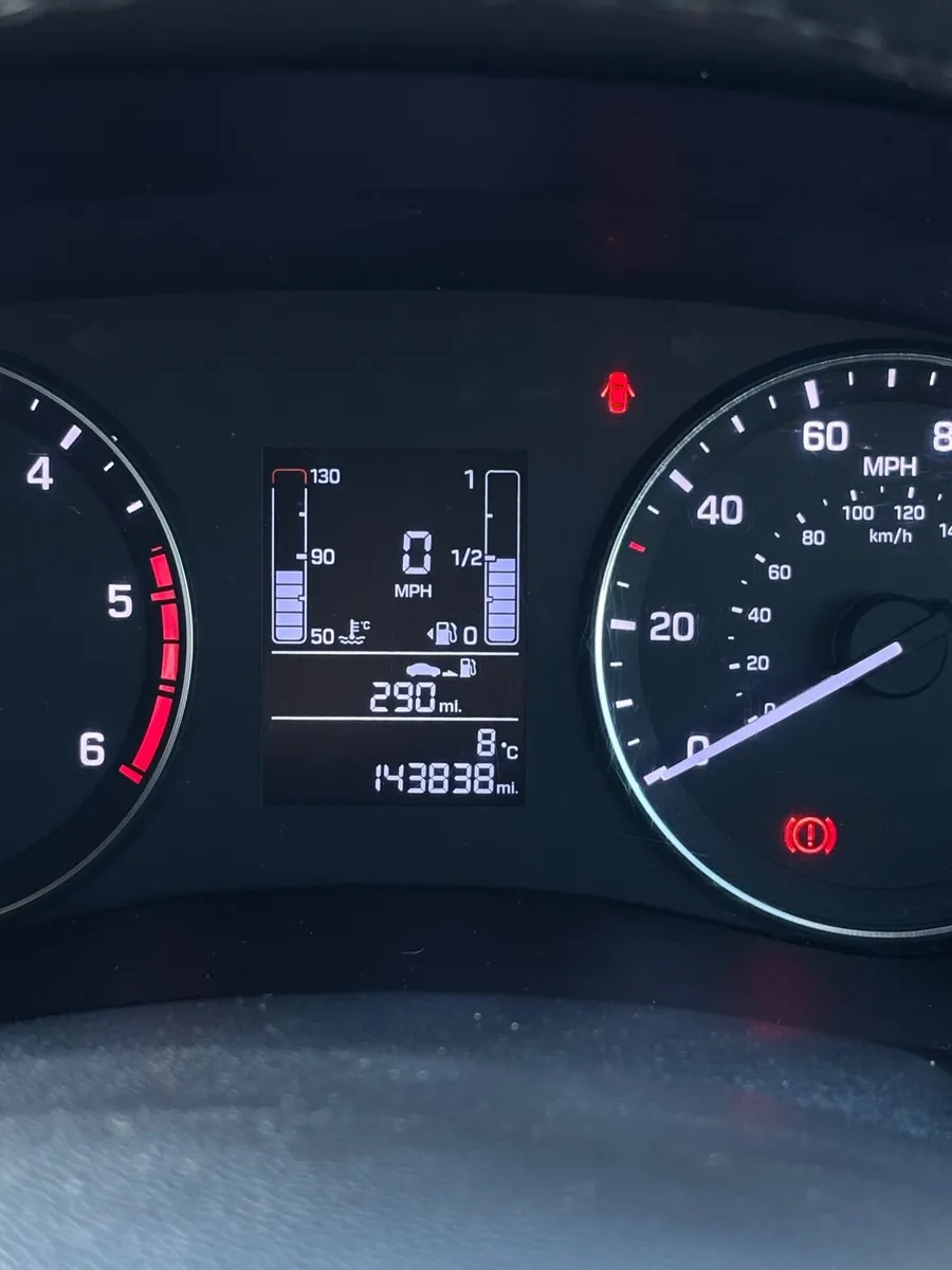 Hyundai i20 2016 - Image 2