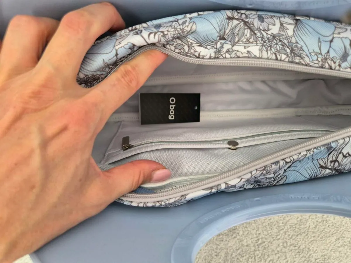 Obag moon with accessories - Image 4