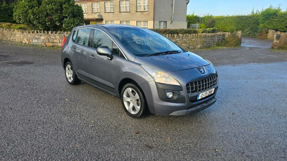 PEUGOT 308 1.6 petrol manual - Image 3