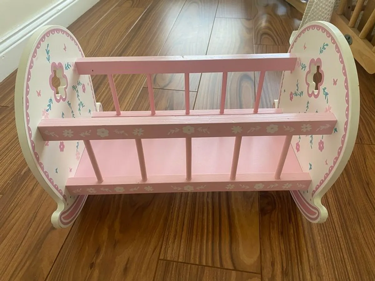 Dolls Wooden Cot & High Chair - Image 3