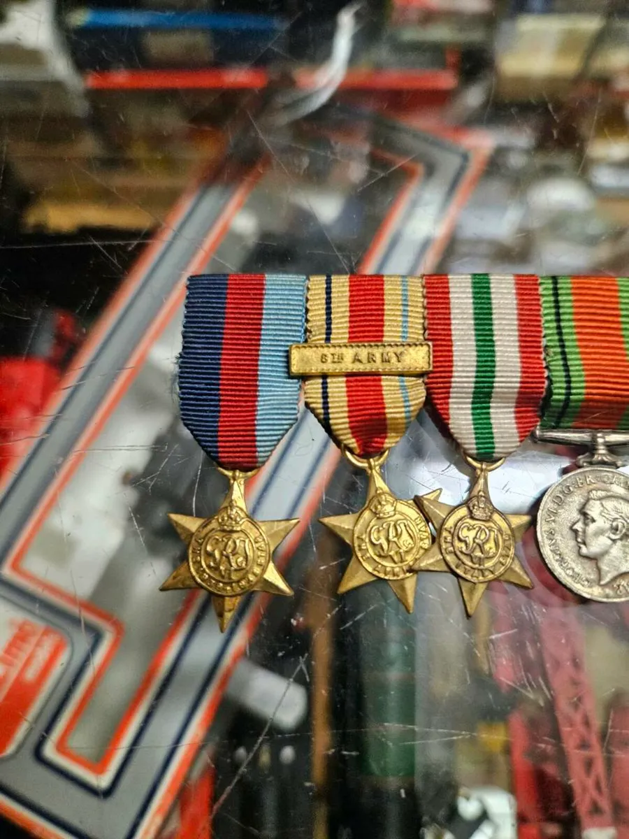 Vintage British WW2 Miniature Medals - Image 2