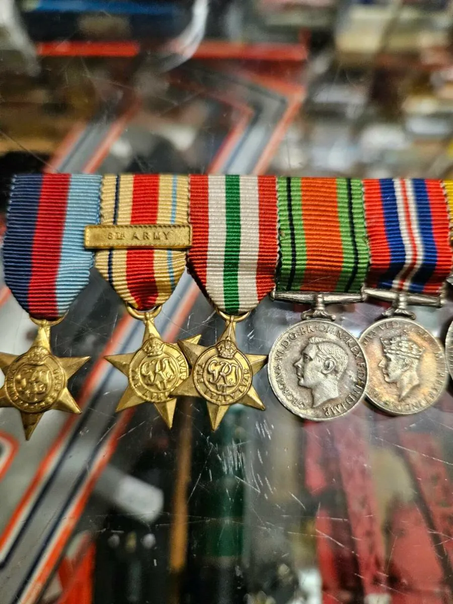 Vintage British WW2 Miniature Medals - Image 3