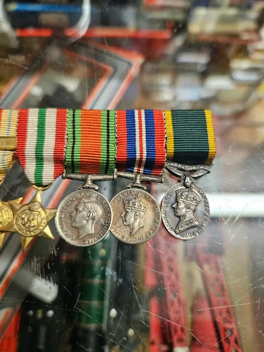 Vintage British WW2 Miniature Medals - Image 4