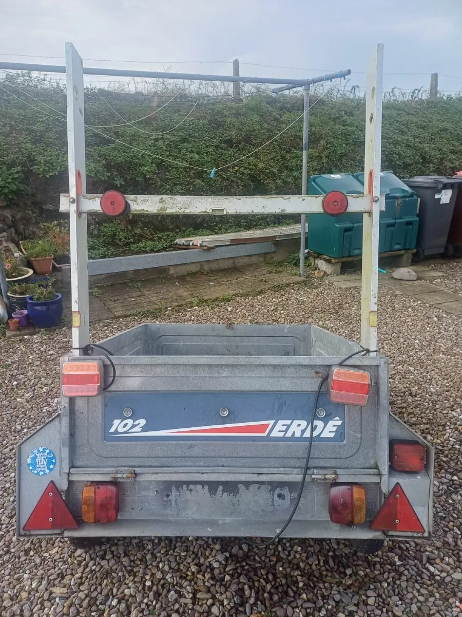 Trailer - ERDE 102 Trailer - Image 1