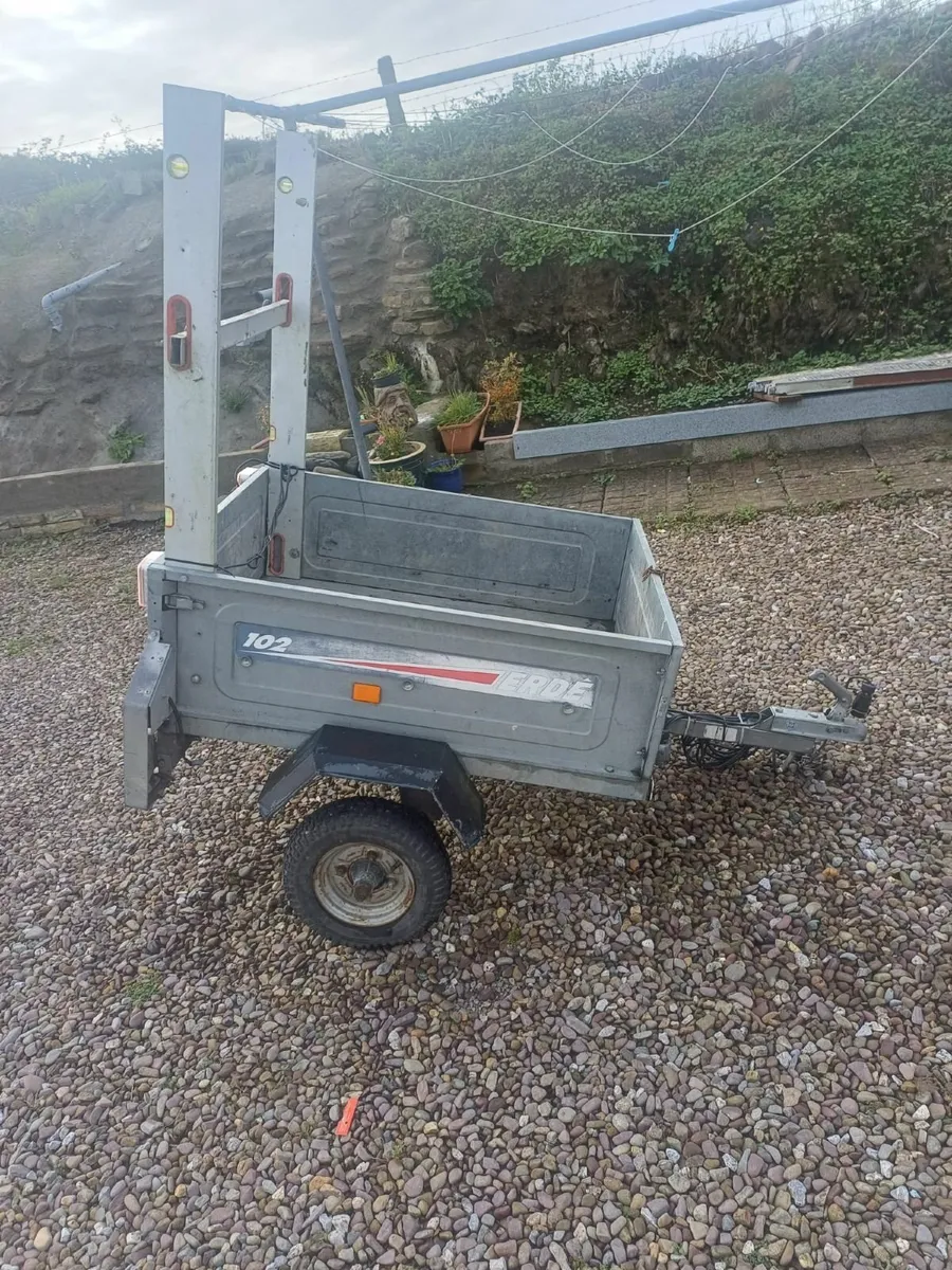 Trailer - ERDE 102 Trailer - Image 2