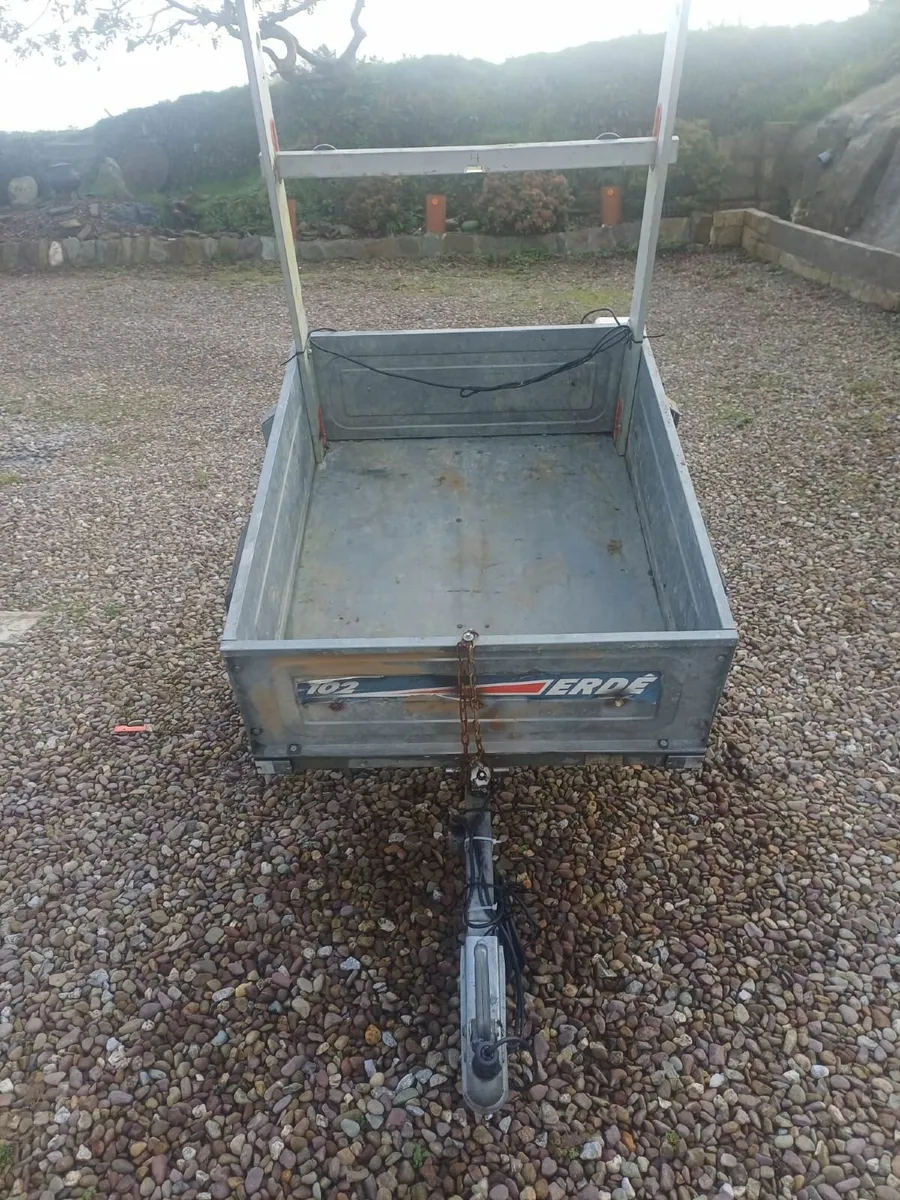 Trailer - ERDE 102 Trailer - Image 3