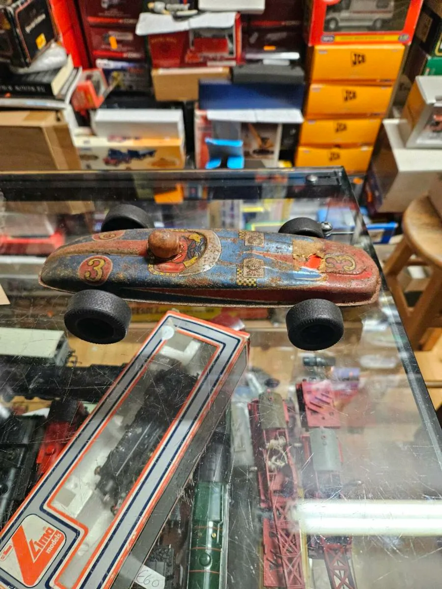 Vintage Triang Tinplate Racing Car - Image 3