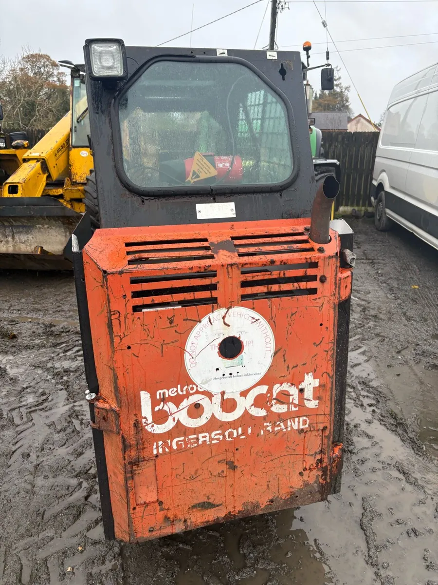 Skid steer loader - Image 3