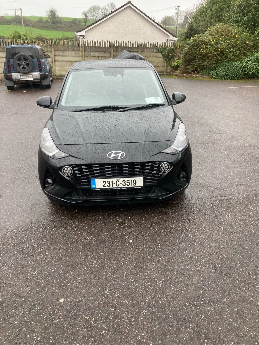 Hyundai i 10 - Image 1