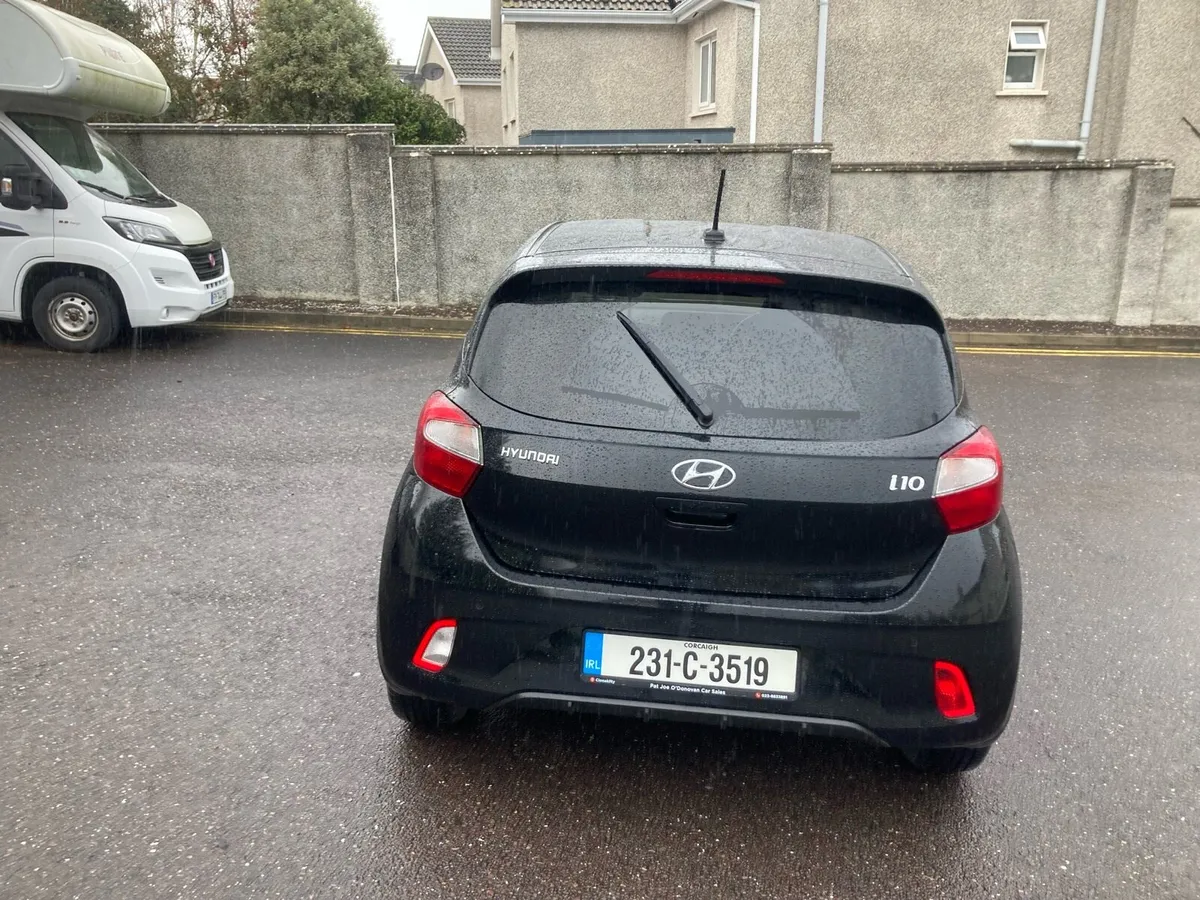 Hyundai i 10 - Image 3