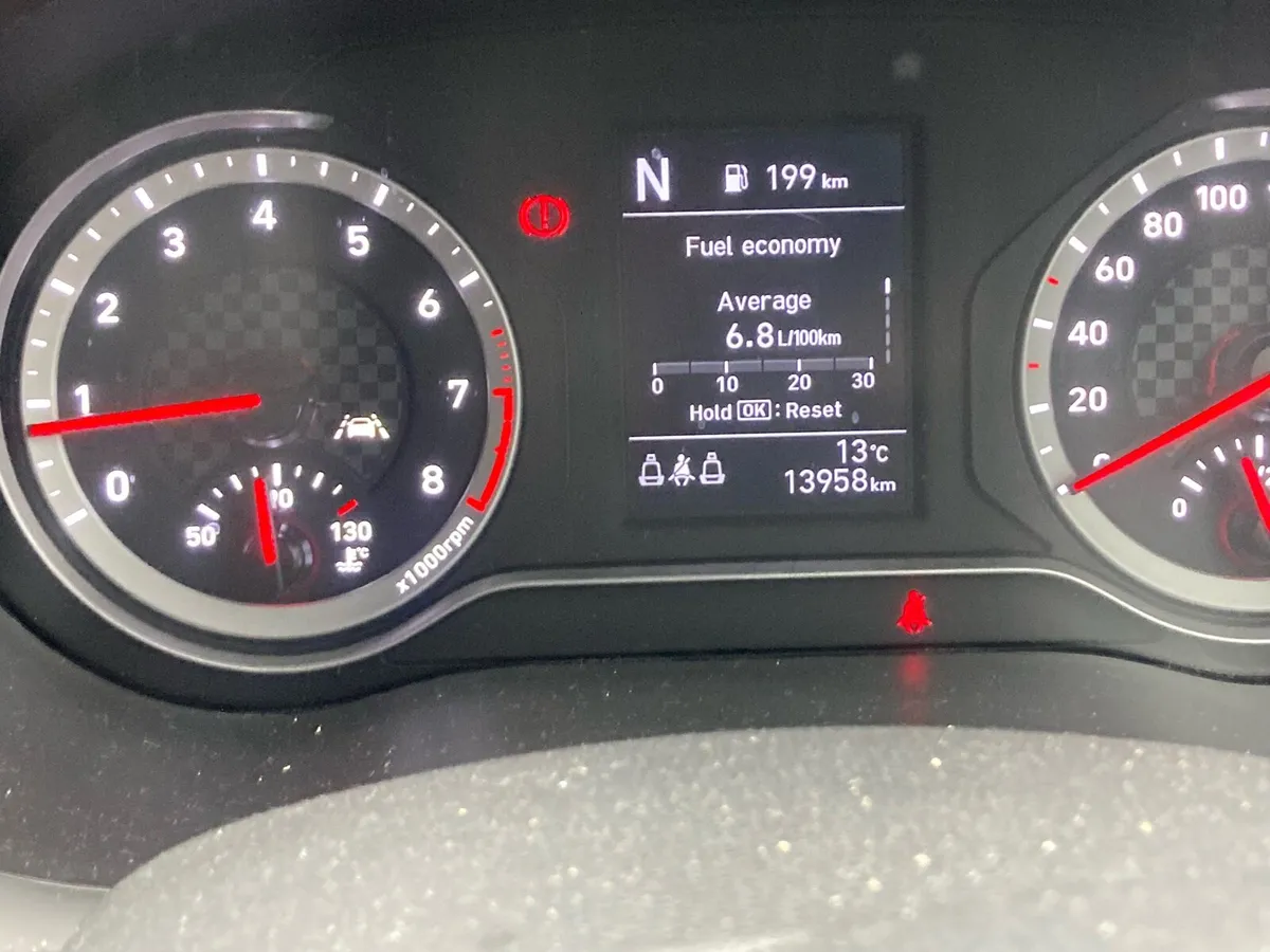 Hyundai i 10 - Image 4