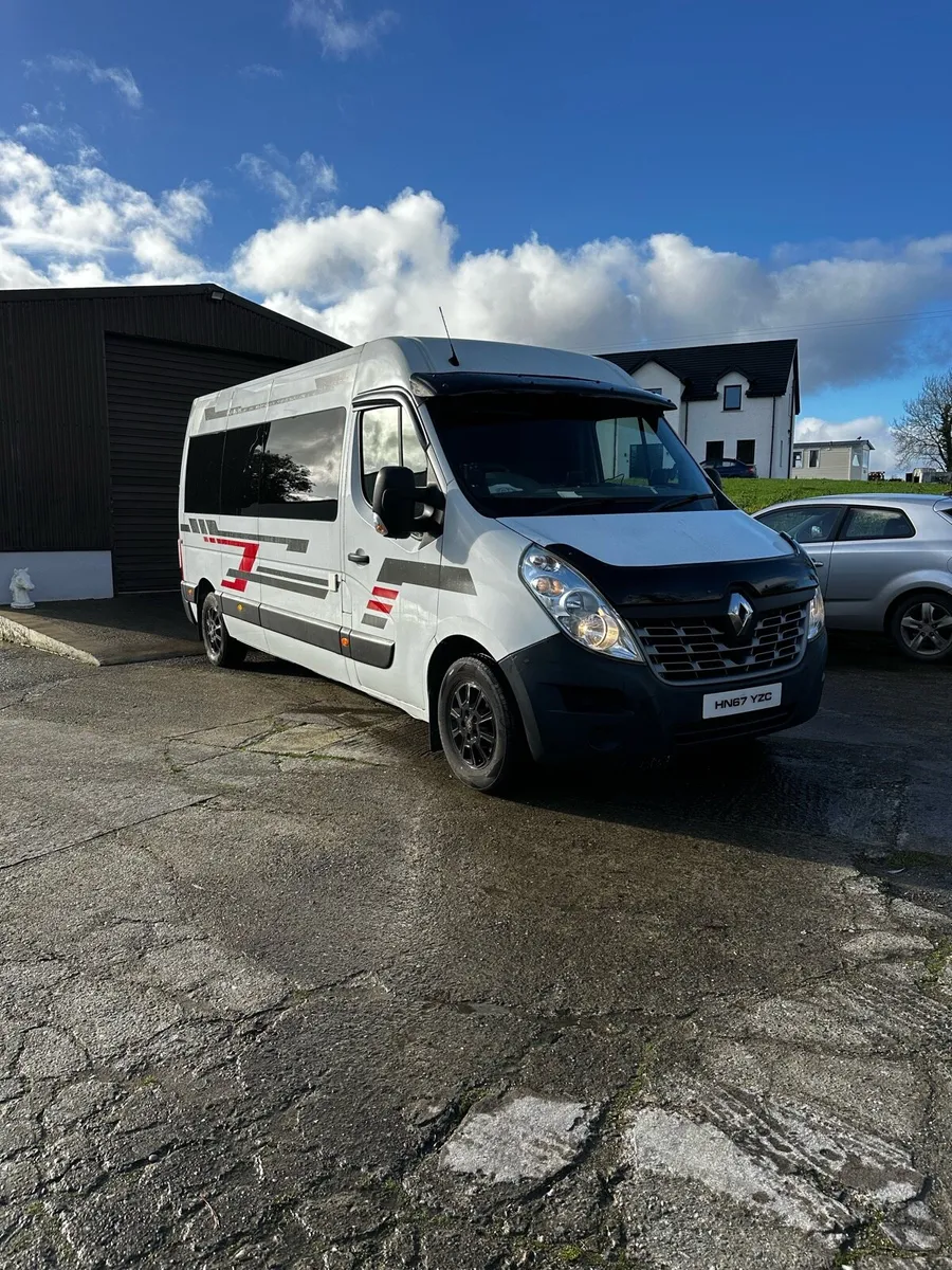 17 Renault master for sale - Image 1