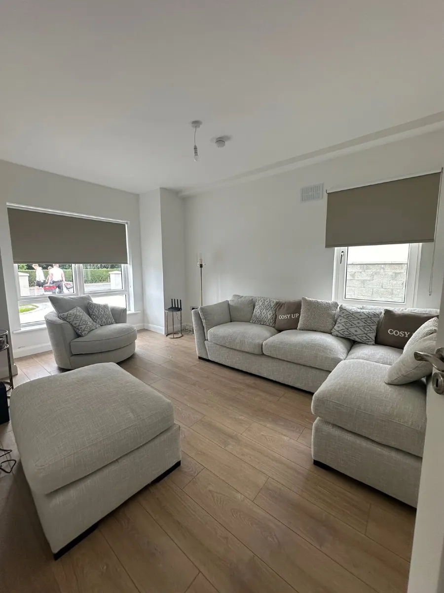 Made-to-Measure Roller Blinds – Supply & Fit - Image 2