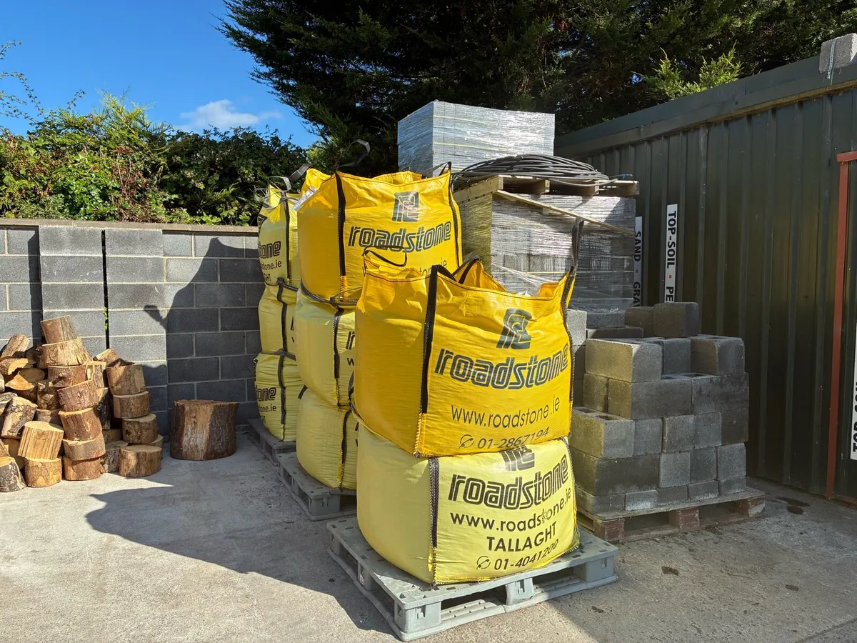 Solid blocks, batch gravel quarry dust - Image 1