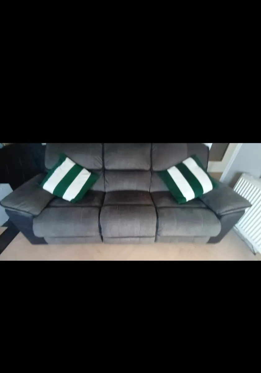 Grey reclining couch reduced to sell - Image 1