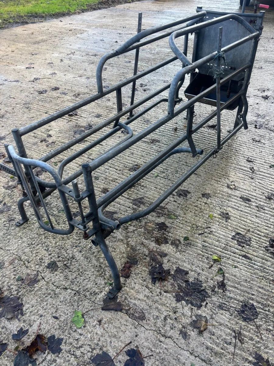 Farrowing create - Image 1