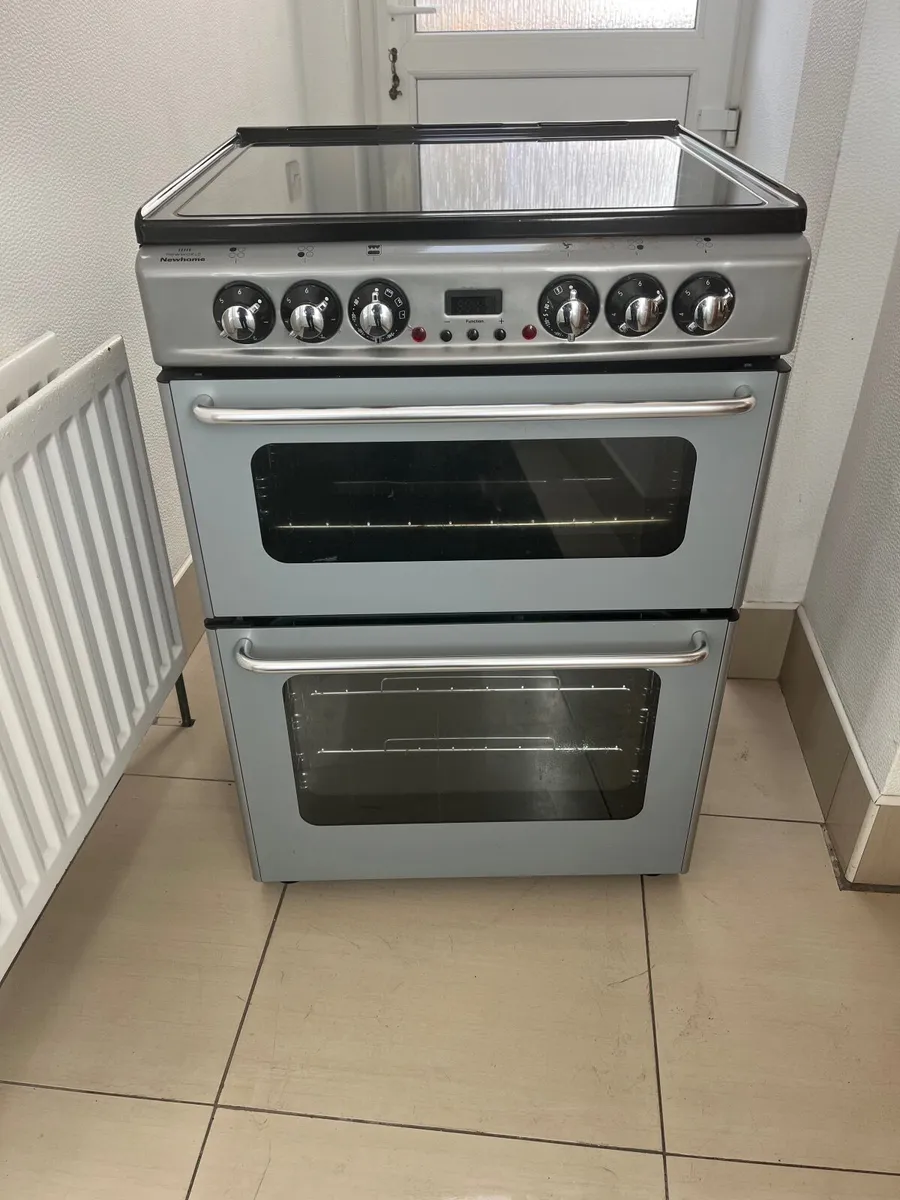 Leisure 60cm wide double oven cooker - Image 1