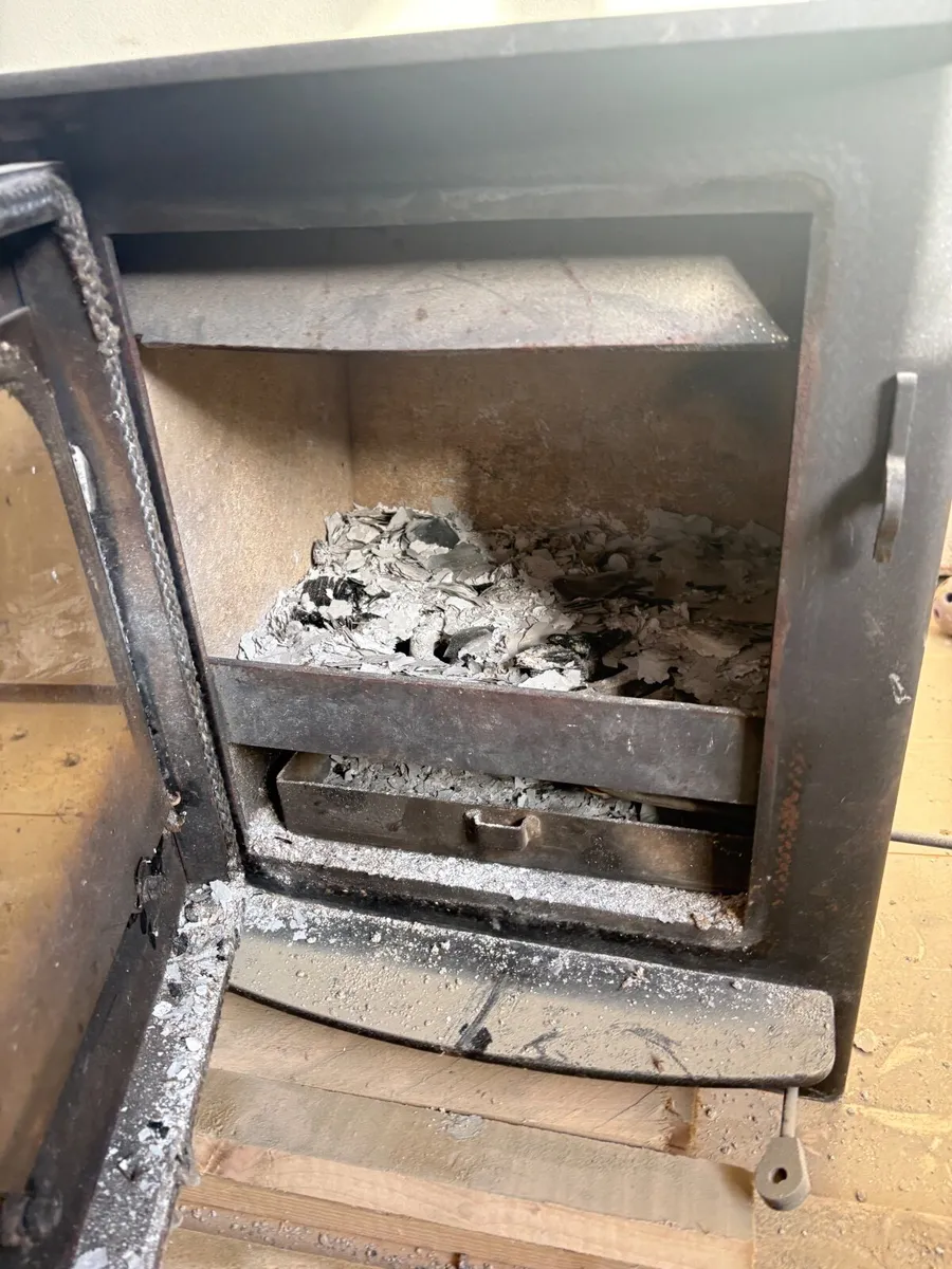 Boru 4kw freestanding stove - Image 4