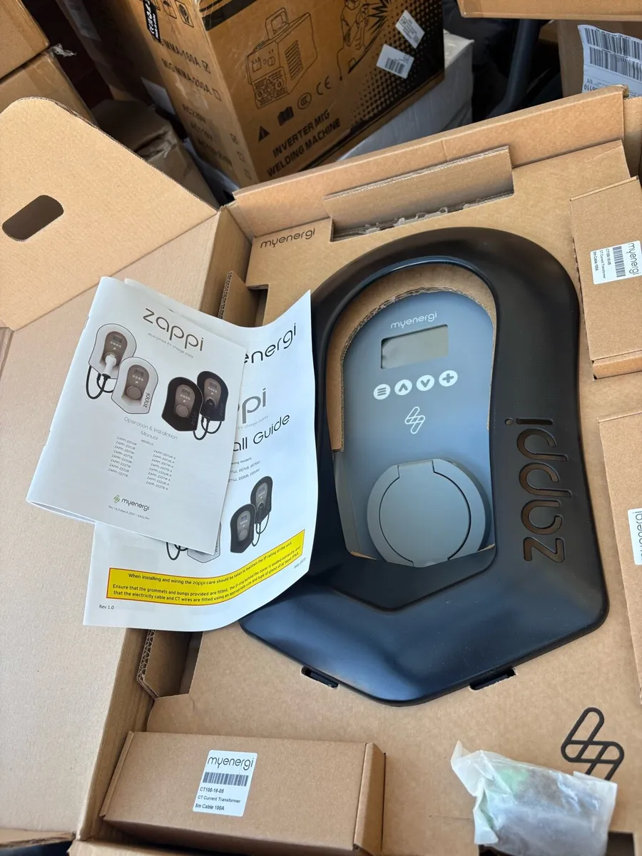 Zappi EV Charger 7kW - 22kW Multiphase NEW