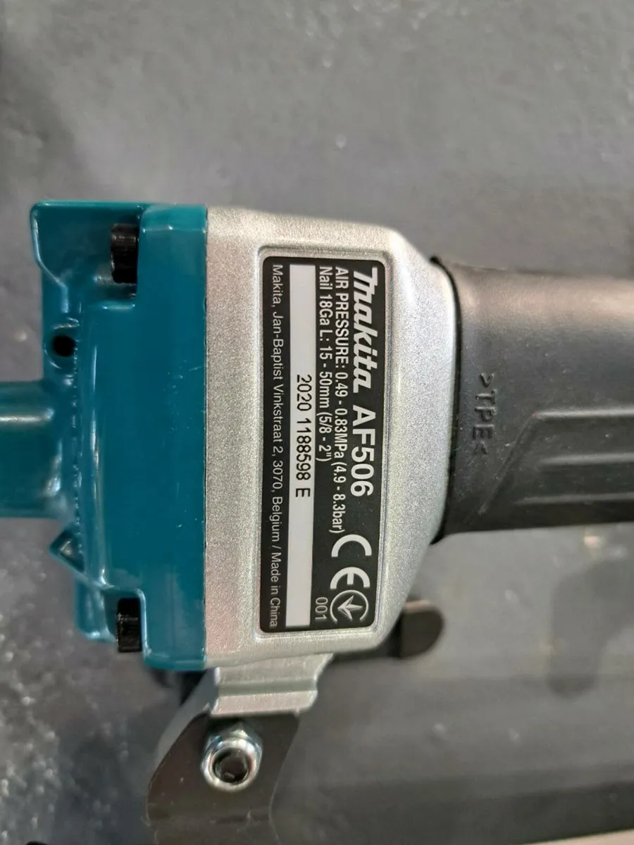 Makita 18g Nail Gun - Image 2