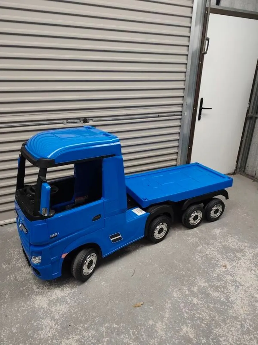 kids ride on Truck - Image 1