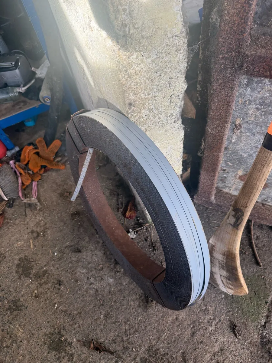 40KG roll of Hurley Banding - Image 1