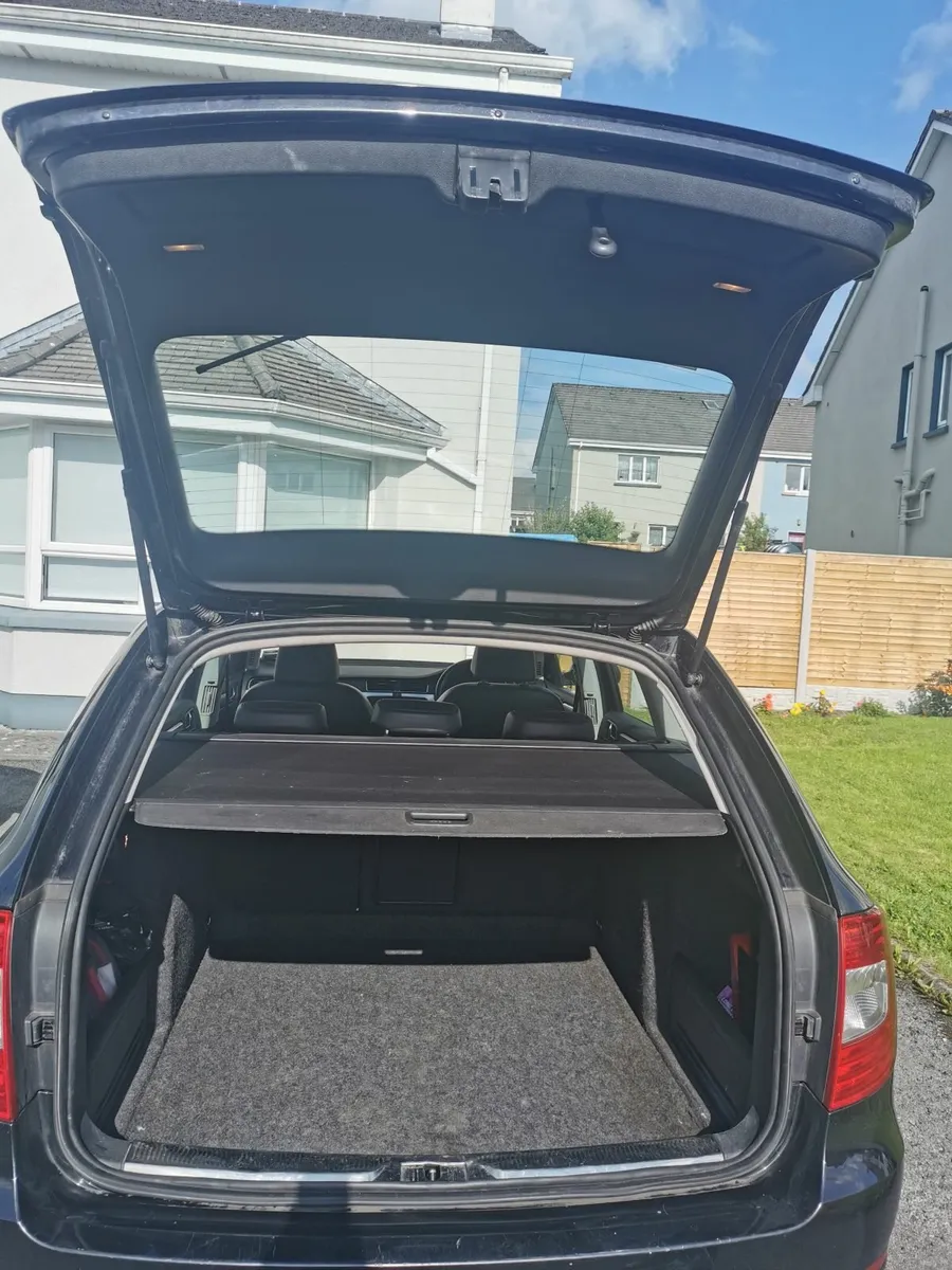 Skoda Superb 2015 - Image 3