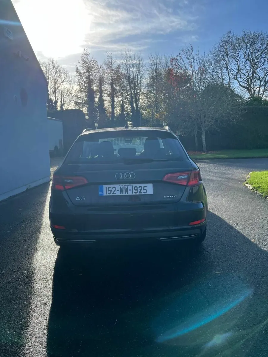 Audi A3 E-Tron 2015 - Image 4