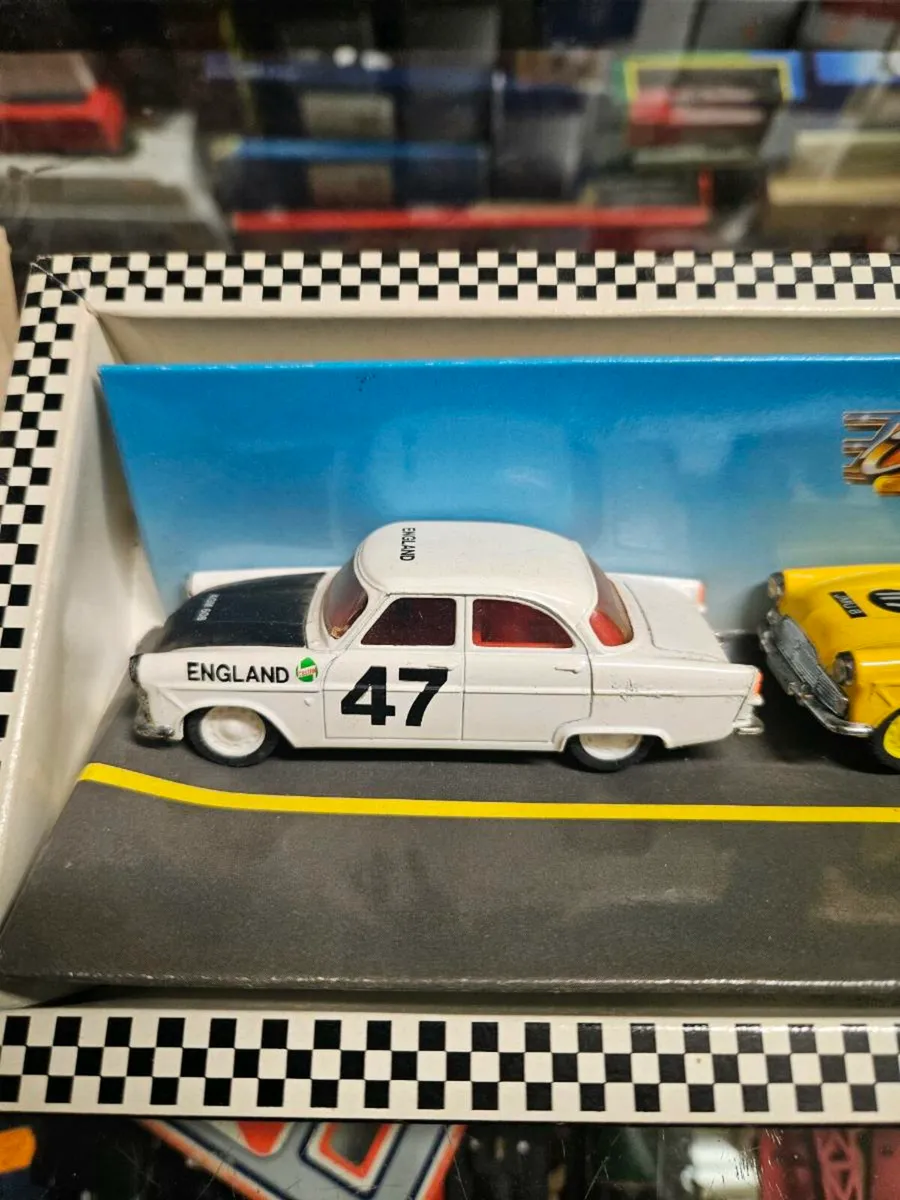 Corgi Zephyr Rally Set - Image 3
