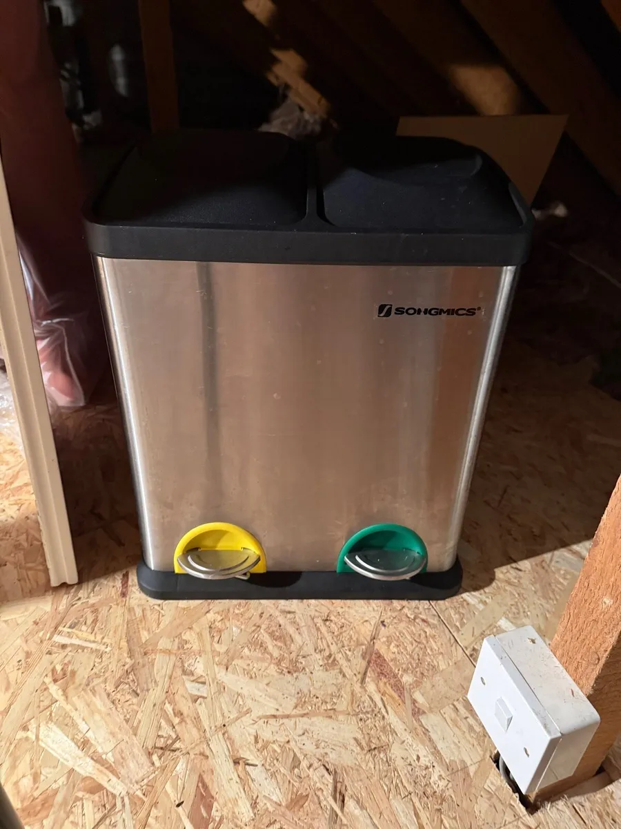 SONGMICS LTB30L Recycling Bin - Image 2