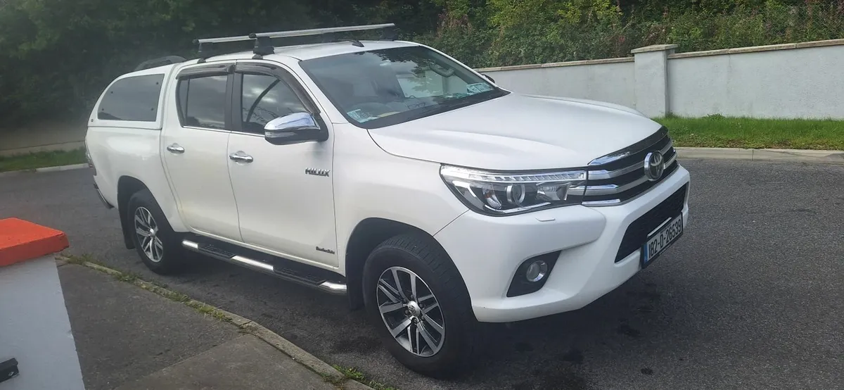 Toyota Hilux Invincible 2018 - Image 1