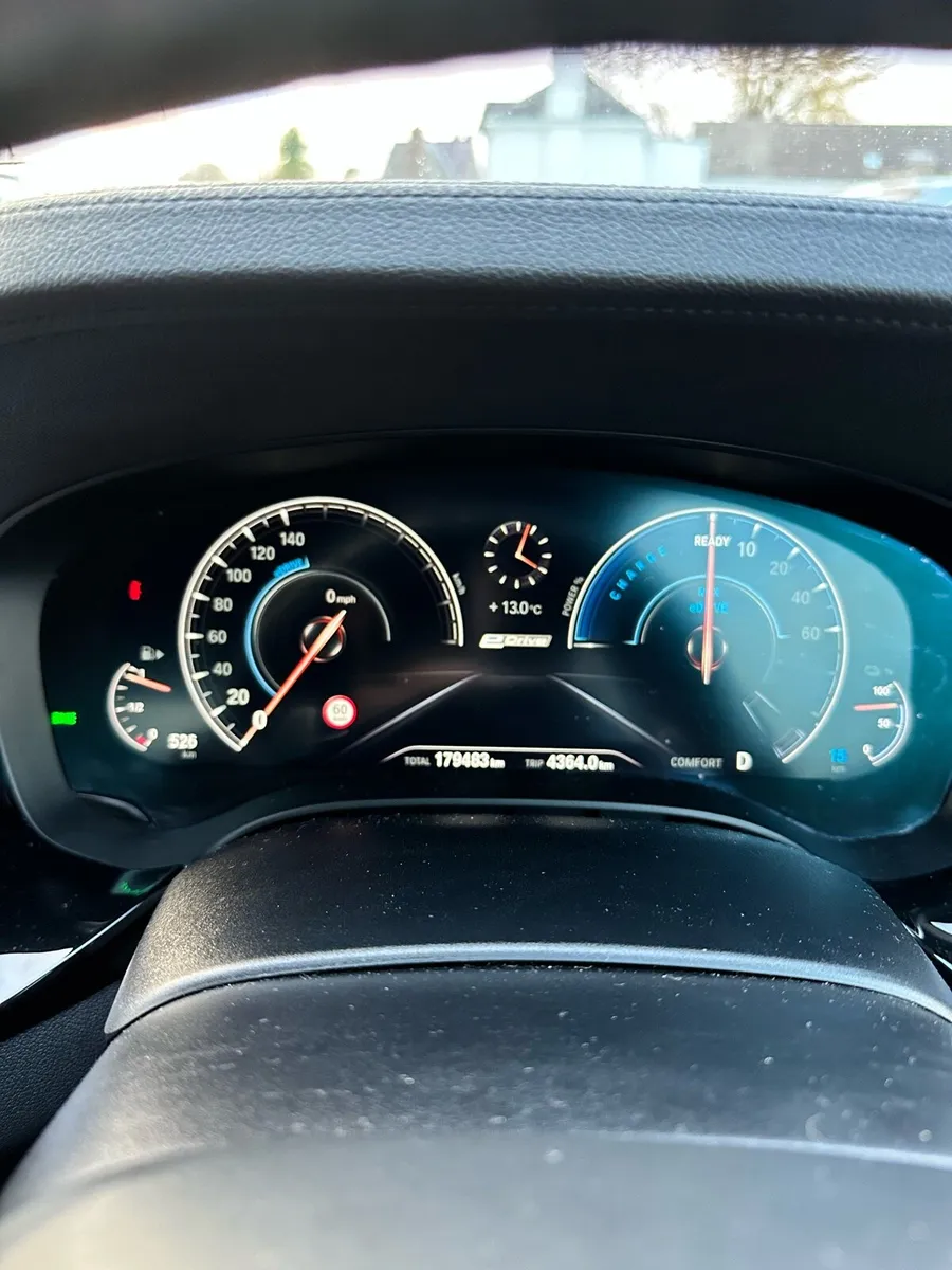 BMW 530 e - Image 4
