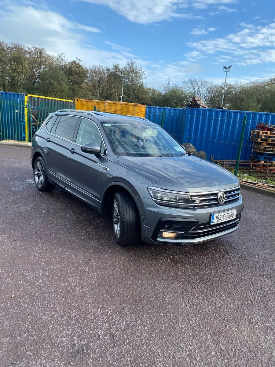 Volkswagen Tiguan all space R-line - Image 2