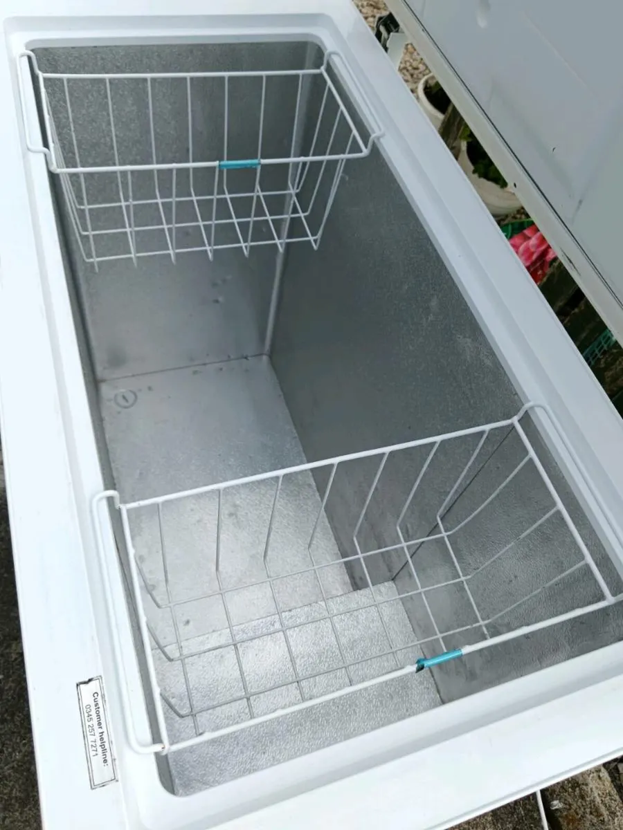 Chest freezer - Image 1
