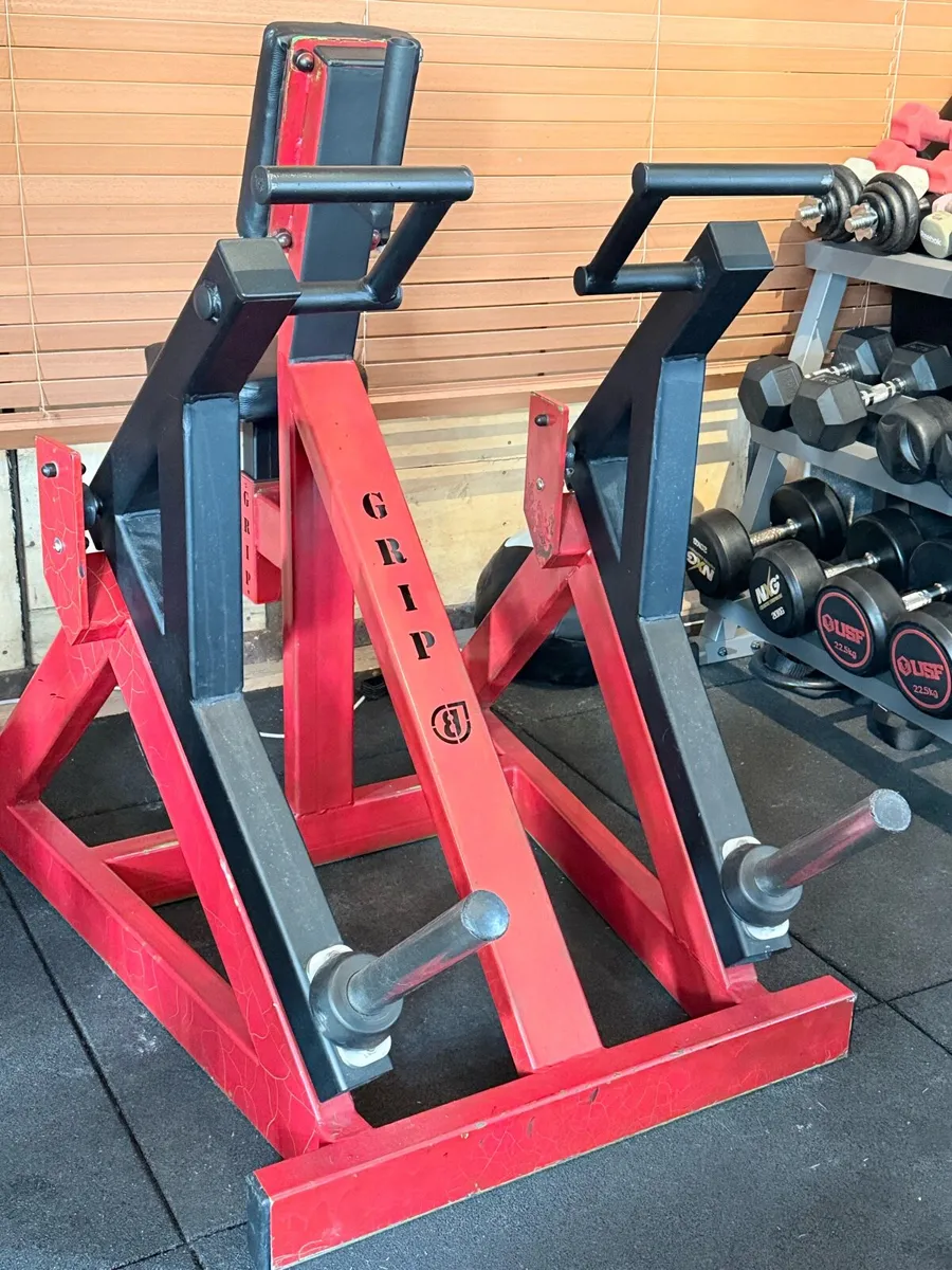 Seated row machine - Image 3