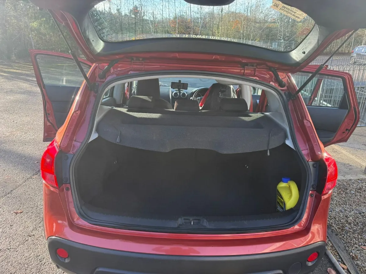 Nissan Qashqai 2009 - Image 1