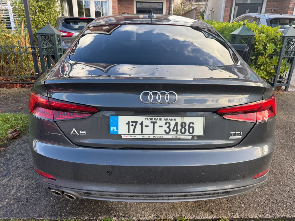 2.0 TDI SLINE AUTO 190 BHP*LOW MILEAGE*TWO OWNERS - Image 3