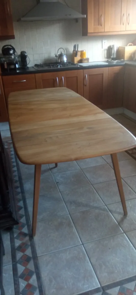 Vintage Ercol Grand Windsor Extendable 5 Leg Table - Image 3