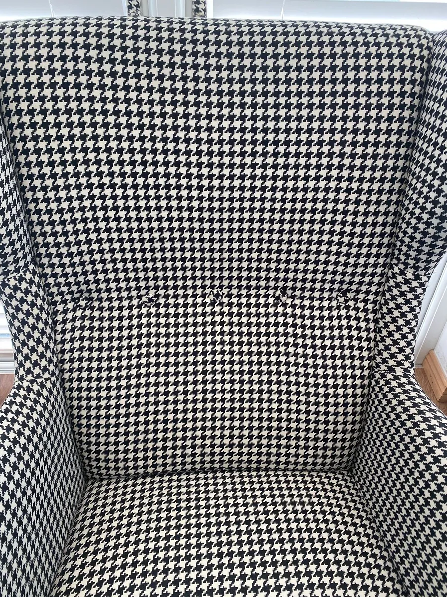 Fabulous wingback armchair - Image 4