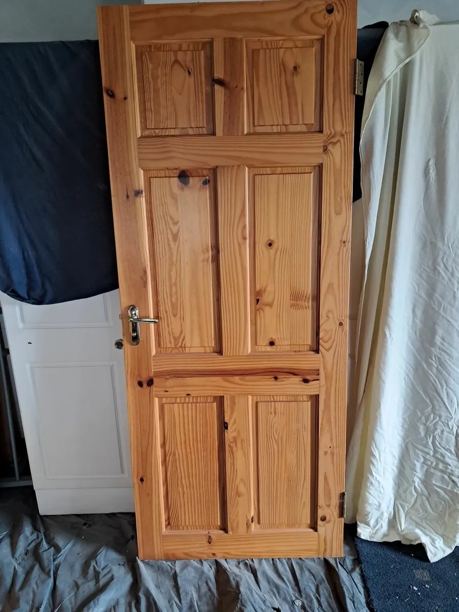 Pine Door