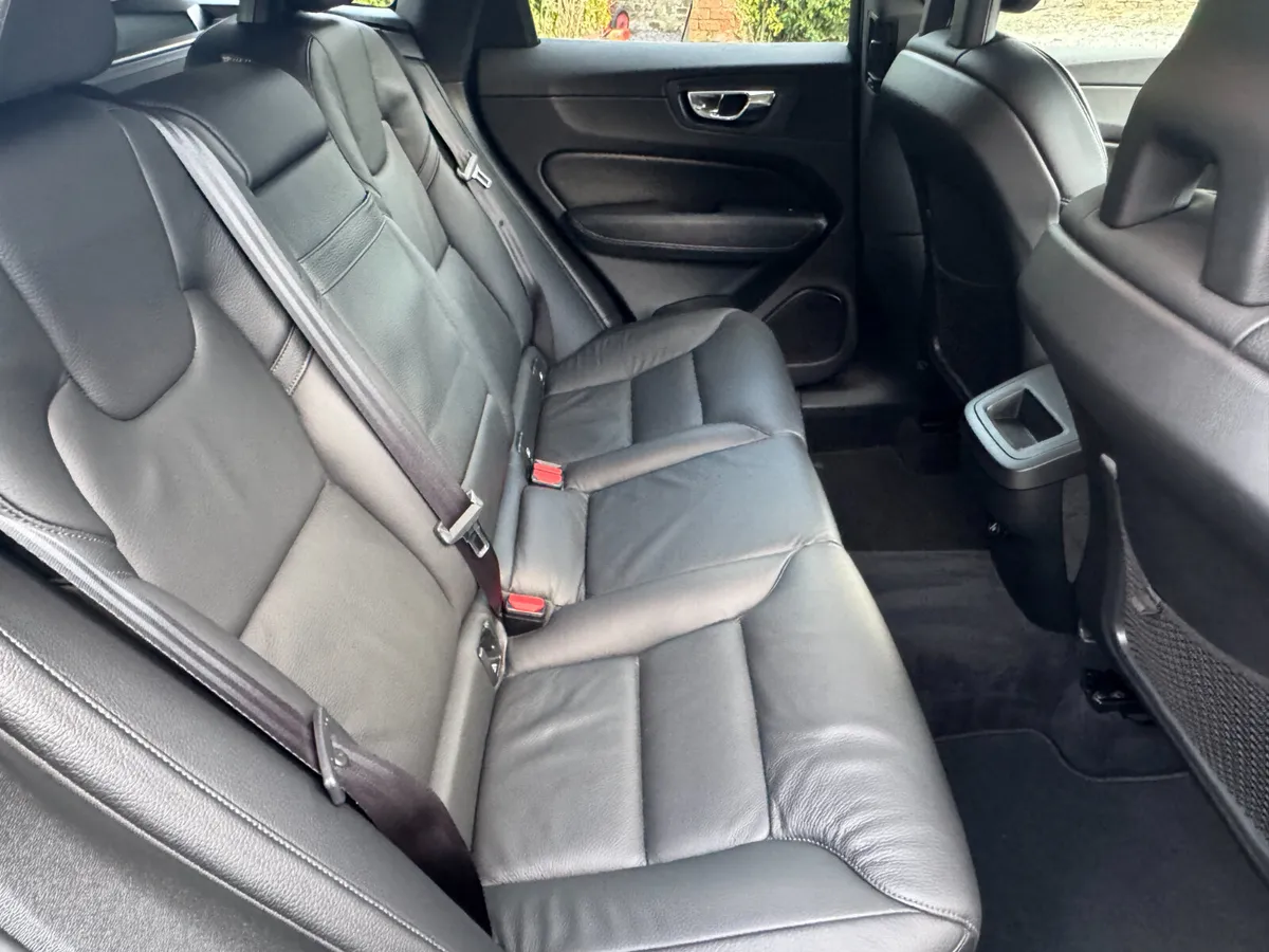 2018 Volvo XC60 2.0 Diesel AWD - Image 4