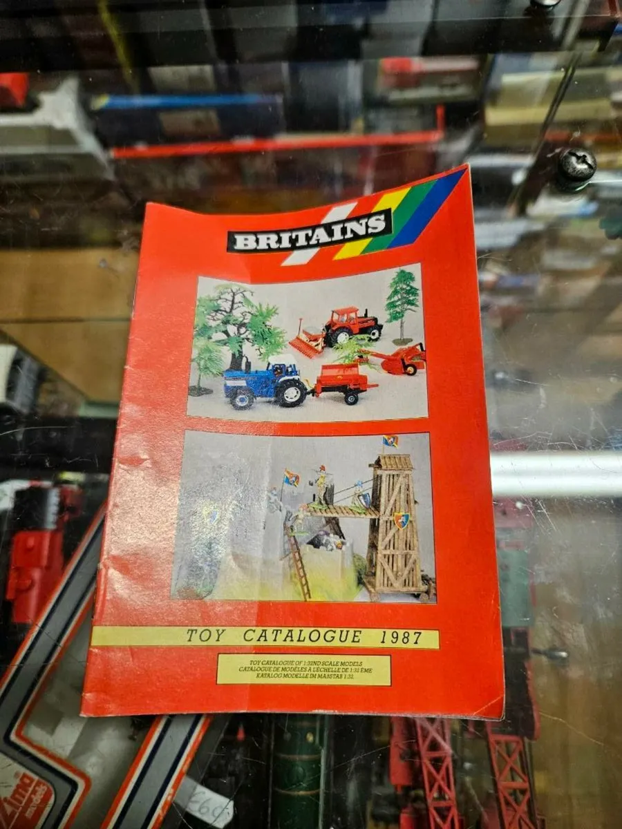 Britain's Catalogue - Image 1