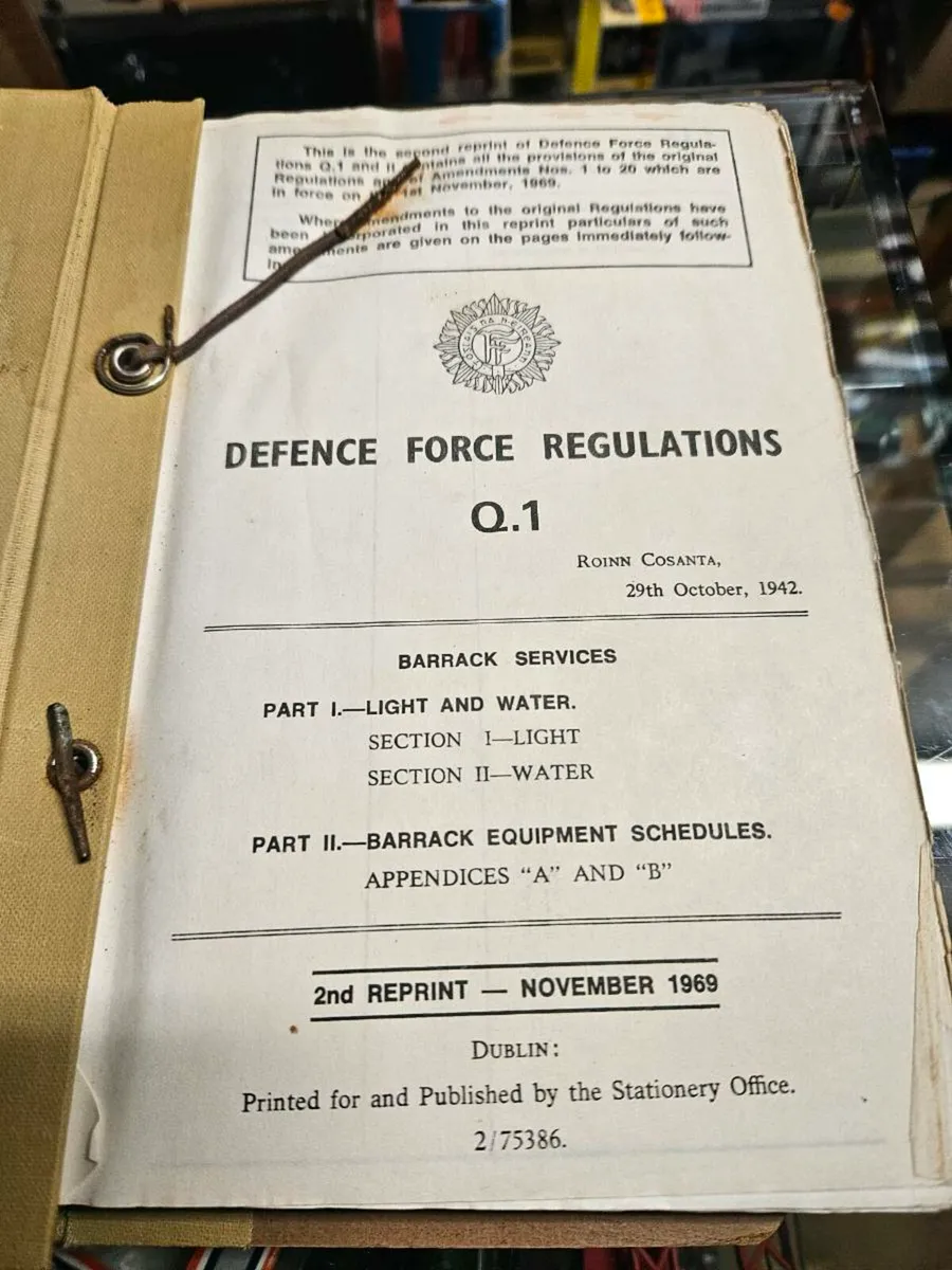 Vintage Defence Forces Handbook - Image 4
