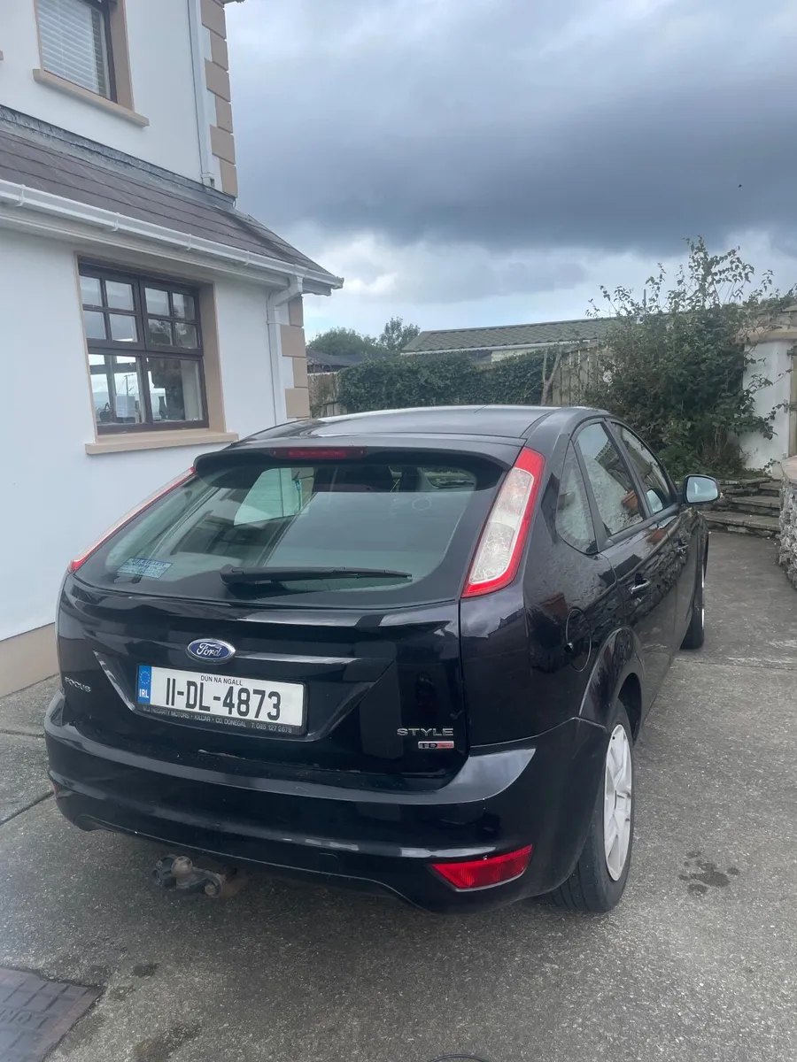 Ford Focus 2011 - Image 3