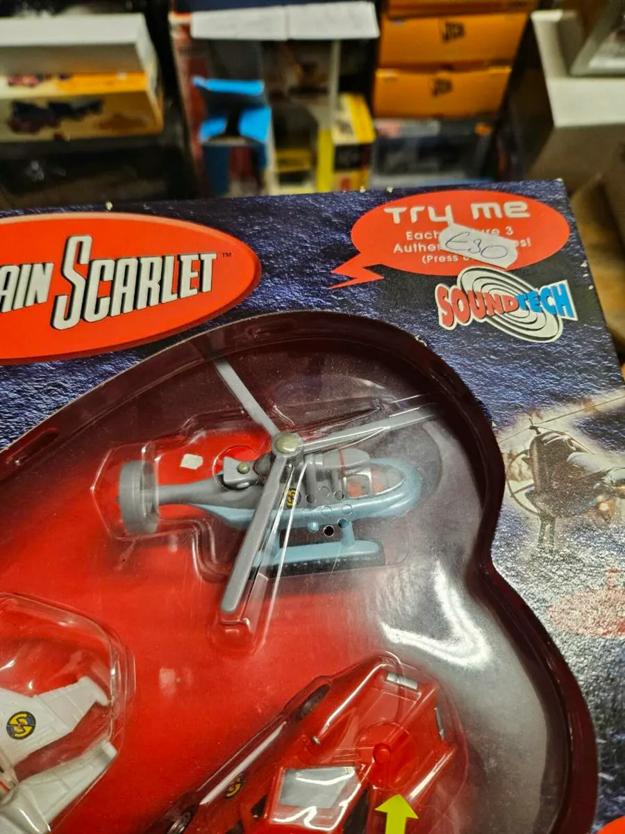 Corgi Captain Scarlet Set - Image 4